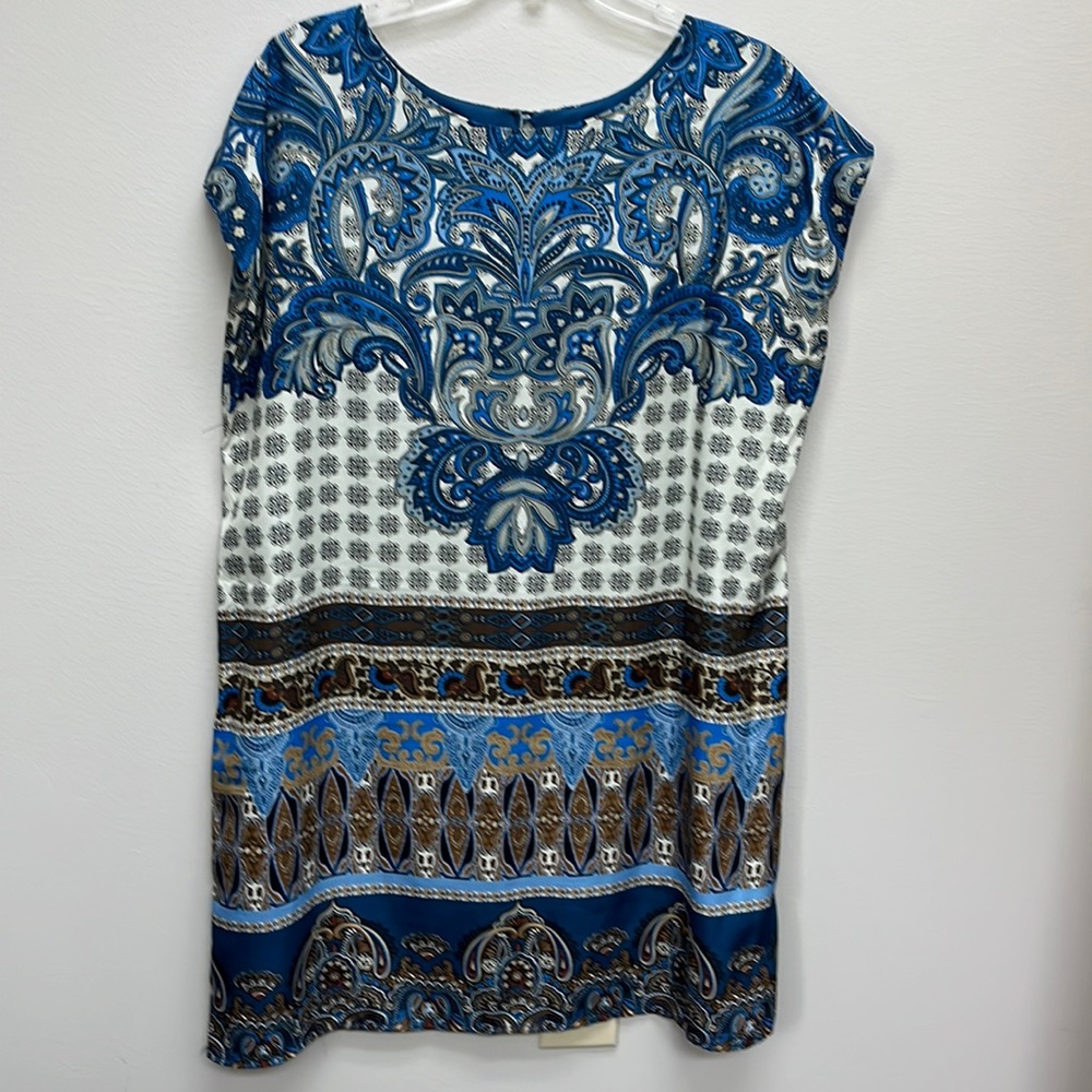 Bundle 3 for$15 / Cato shift dress